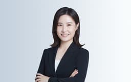강제추행, 술자리나 휴양지에서 빈번한 신체 접촉의 법적 리스크